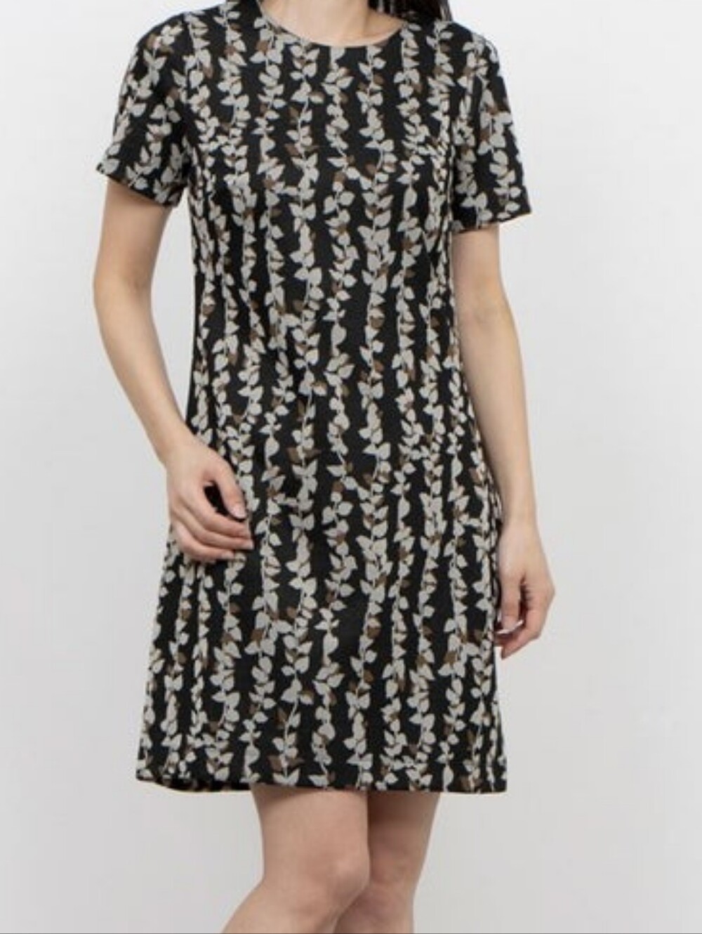 Tommy Hilfiger Black Short-Sleeve Mini Dress with Neutral Leaf Print